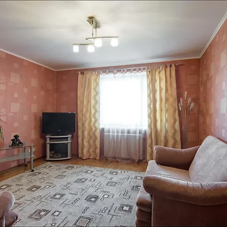 Apartment On Nemiga 14